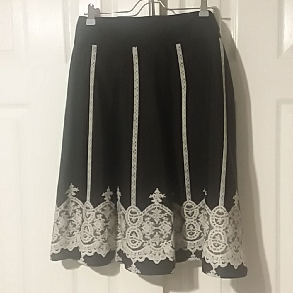 InModa Skirt EUC